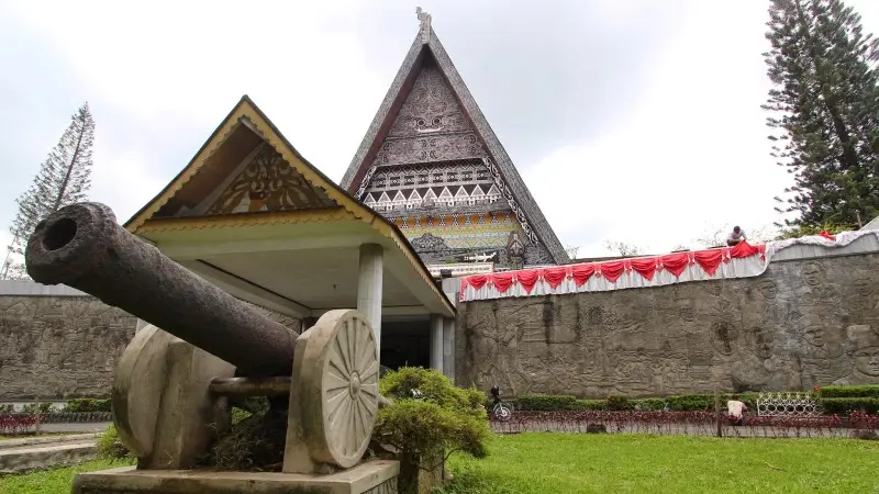 Menyelami Keindahan Budaya di Museum Negeri Sumatera Utara: Daya Tarik, Rute Lokasi, dan Aktivitas Menarik